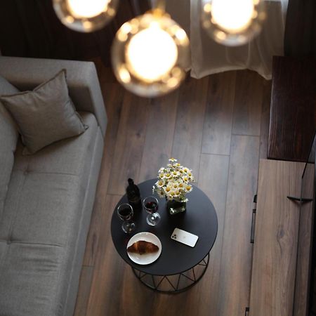Luxury Duplex Suites - City Center Tbilisi Quarto foto