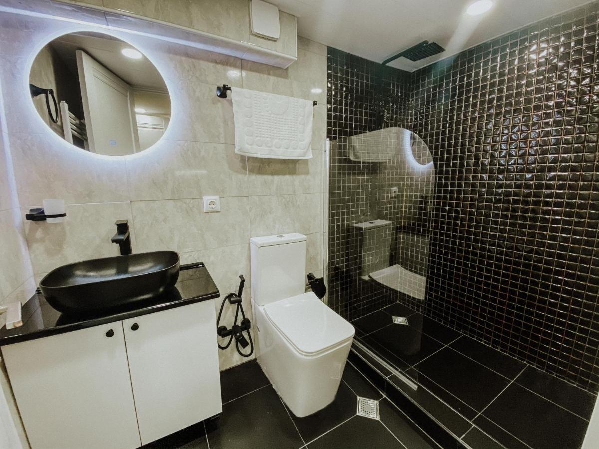 Luxury Duplex Suites - City Center Tbilisi Exterior foto